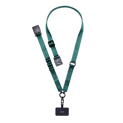 Imagem com fundo branco e produto alça de celular Urbana verde da marca Ovvi