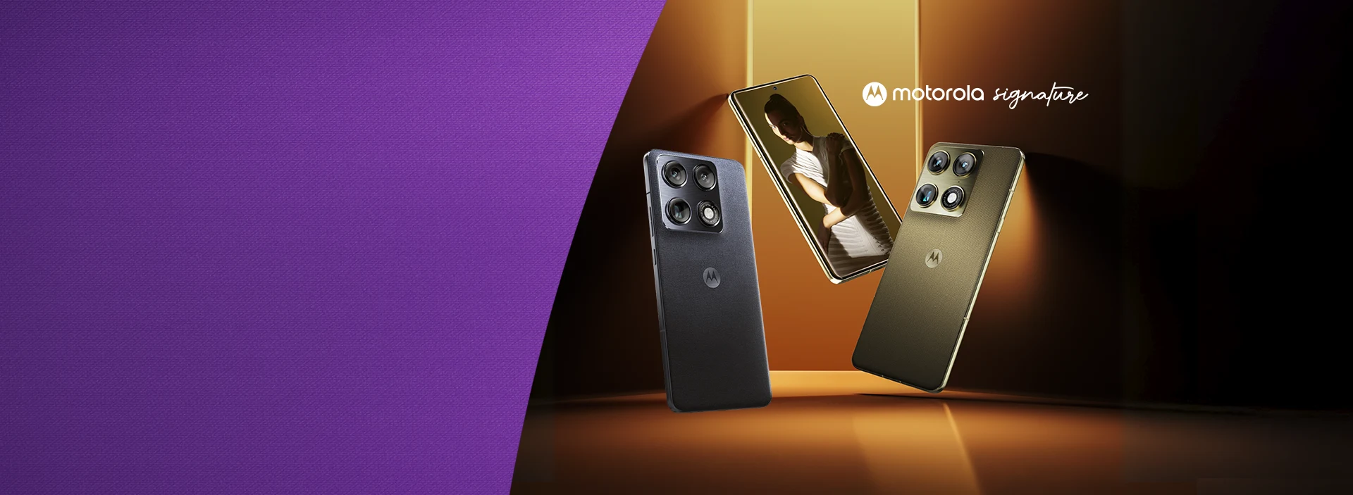 Três celulares Motorola flutuando num feixe de luz no escuro, exibindo tela e câmeras traseiras.