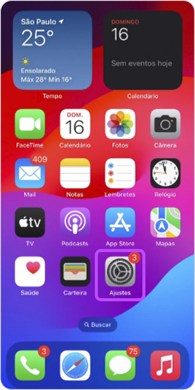 Tela de início do iPhone com apps e item de "Ajustes" em destaque.