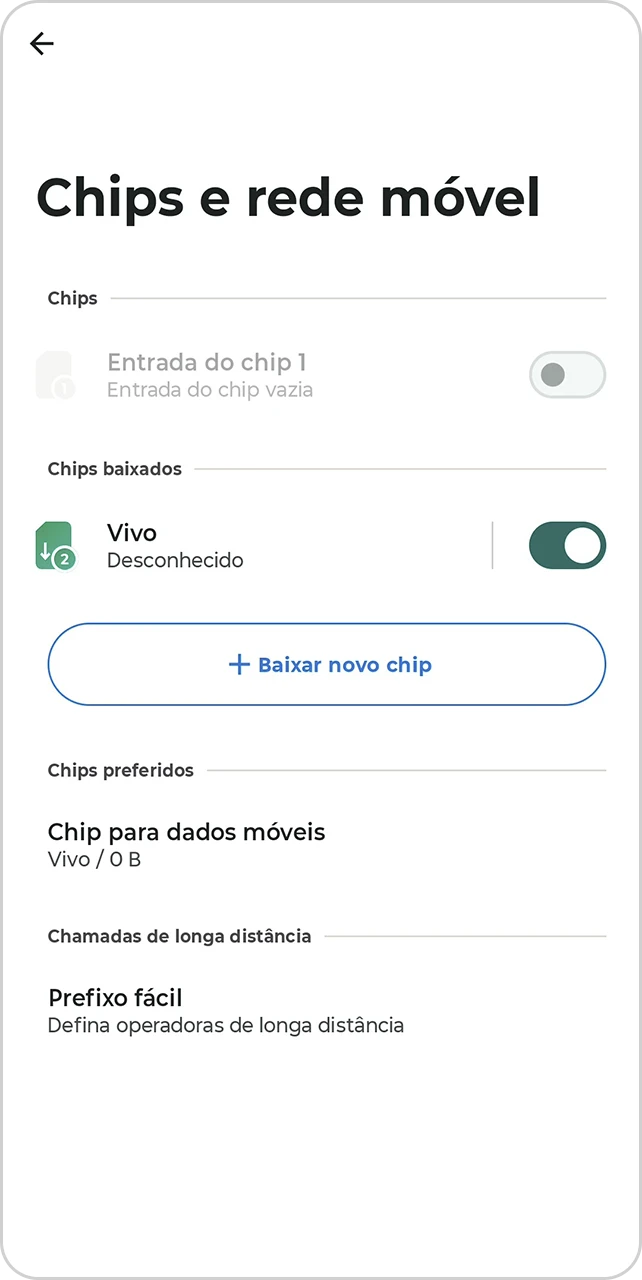 Tela de "Chips e rede móvel" com eSIM ativado.