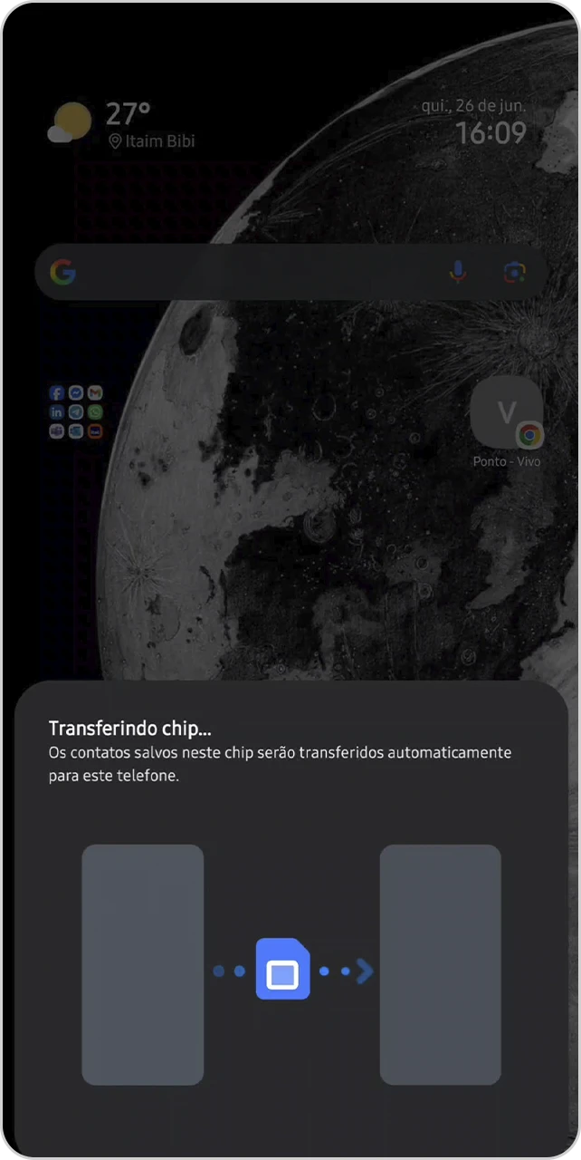Tela mostrando que a transferencia de chip de um aparelho para um novo está sendo realizada.