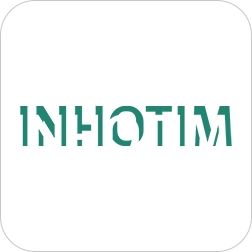 Logotipo do Inhotim com nome da marca em tipografia verde estilizada.